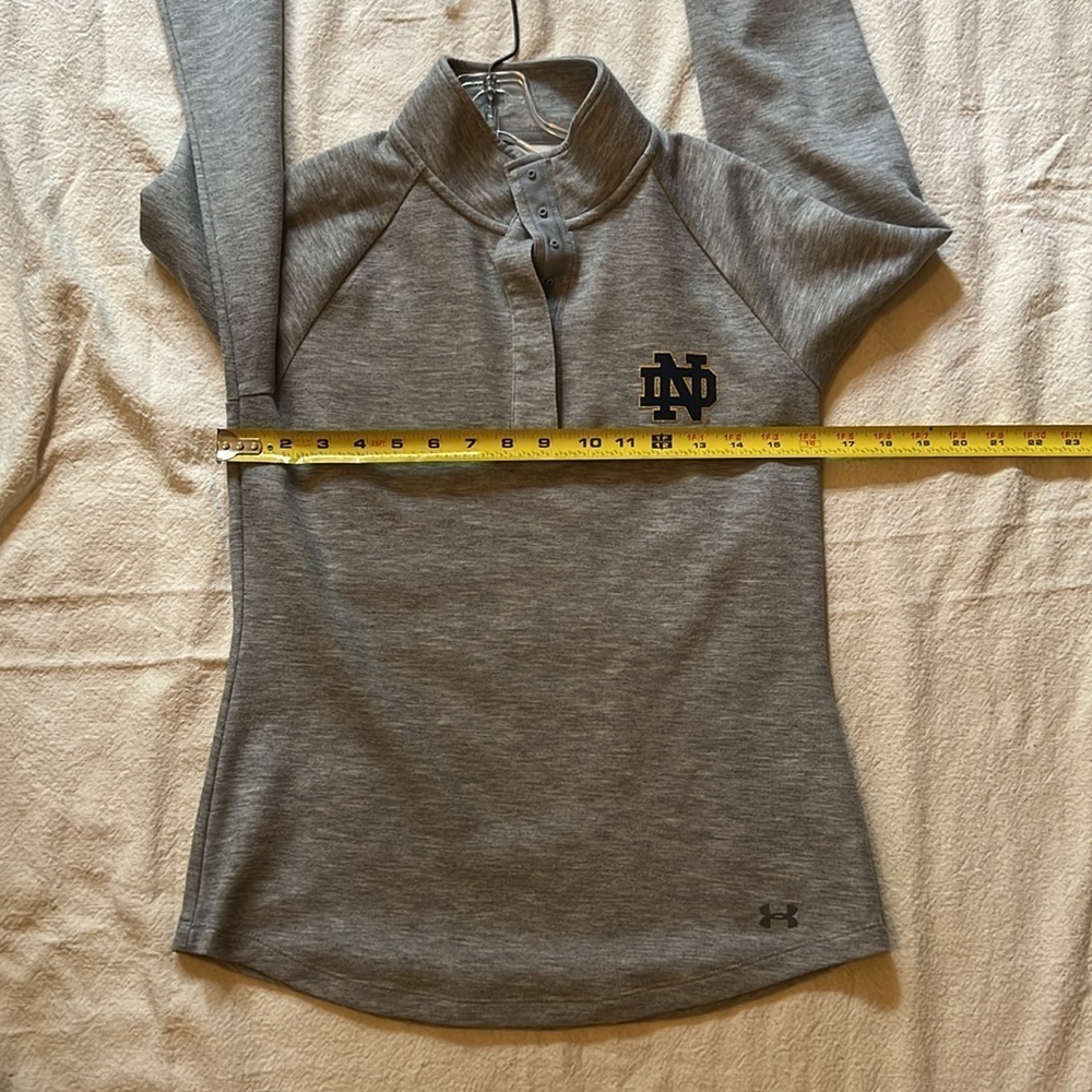 Notre Dame Fighting Irish Under Armour Gray Pullover Running Lightweight Size S - Picture 7 of 10